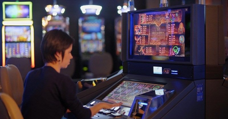 Online Slot Features